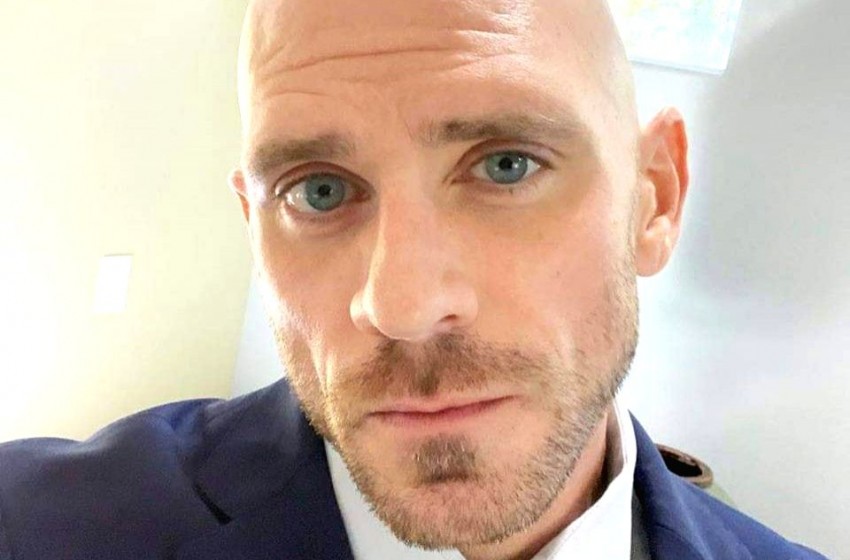  Who is Johnny Sins?